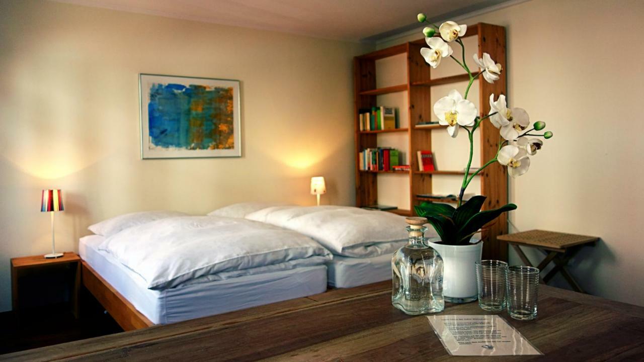 Gaestezimmer Der Adler Wirtschaft 하텐하임 외부 사진